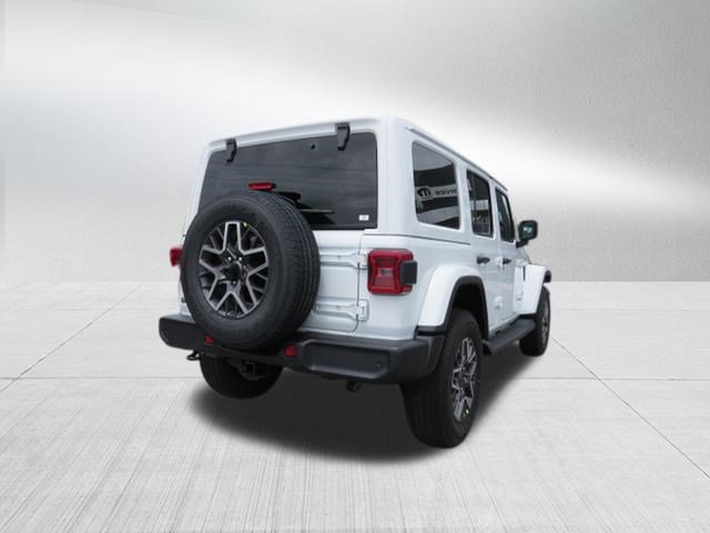 New 2026 Jeep Wrangler Unlimited Sahara AWD/4WD image 3