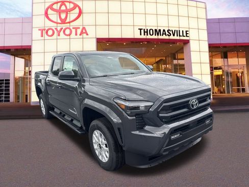 New 2025 Toyota Tacoma 2WD Double Cab image 3
