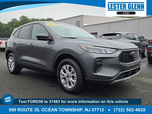 Certified 2025 Ford Escape Active AWD/4WD image 1