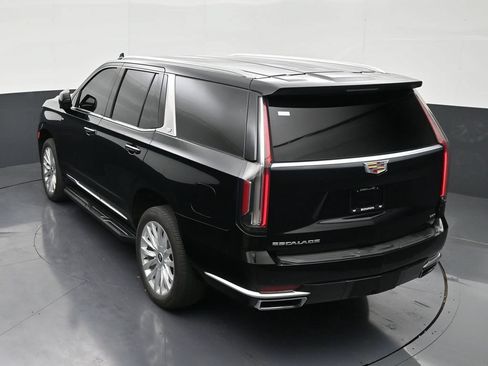 Used 2024 Cadillac Escalade Luxury RWD image 14