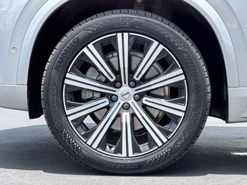 Certified 2023 Volvo XC90 B6 Plus AWD/4WD image 26