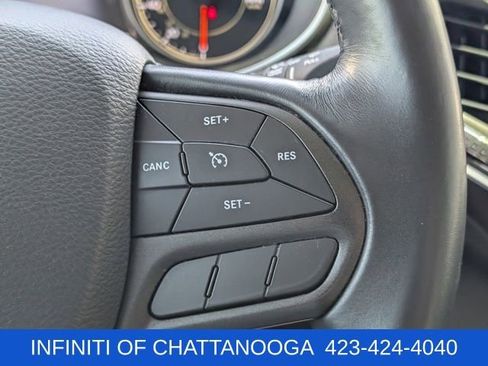 Used 2019 Jeep Cherokee Trailhawk AWD/4WD image 25