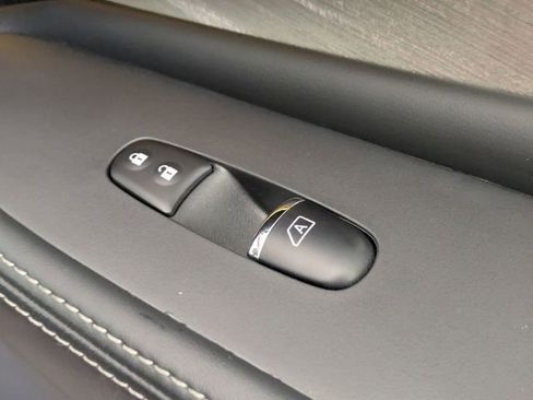 Used 2018 Nissan Murano SL image 35