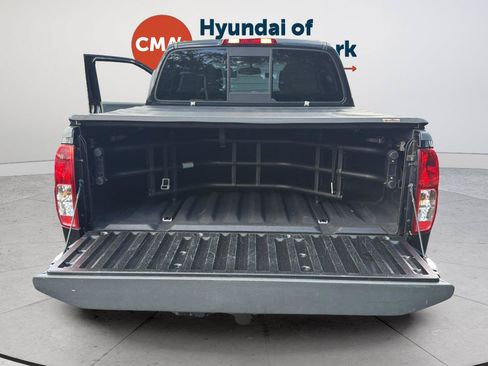 Used 2020 Nissan Frontier SV AWD/4WD image 27