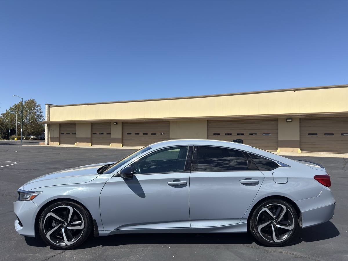 Used 2021 Honda Accord Sport Special Edition image 4