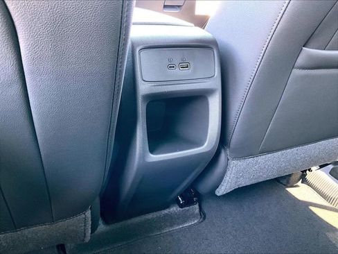 New 2026 Chevrolet Trax RS w/ Sunroof Package FWD image 18