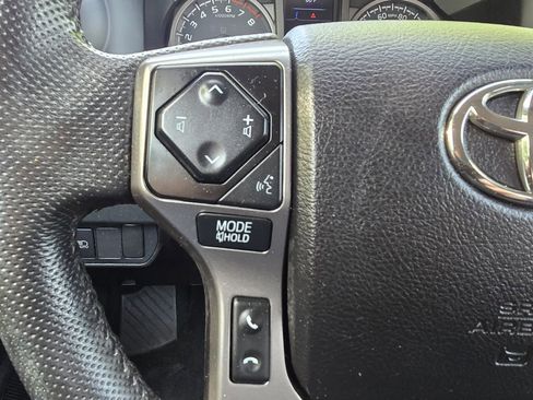 Used 2021 Toyota Tacoma SR5 AWD/4WD image 20