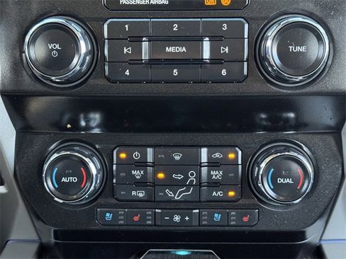 Used 2020 Ford F250 Lariat w/ Tremor Off-Road Package image 19