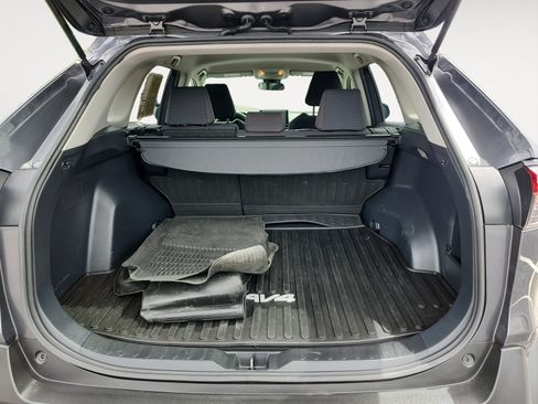 Used 2020 Toyota RAV4 LE w/ All Weather Liner Package AWD/4WD image 15