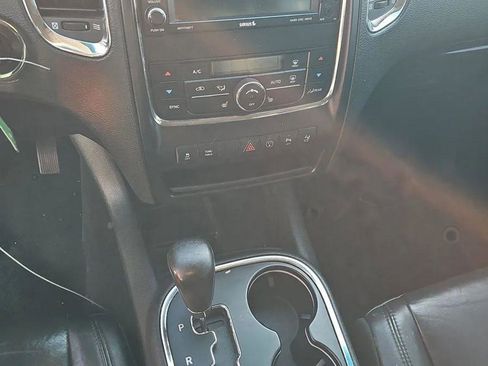 Used 2013 Dodge Durango Crew w/ Crew Convenience Group image 17