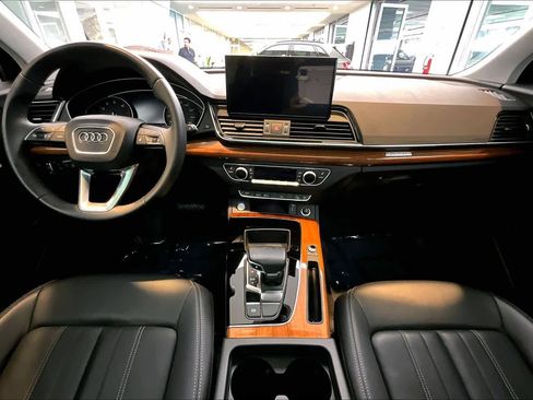 Certified 2023 Audi Q5 2.0T Premium w/ Convenience Package image 15