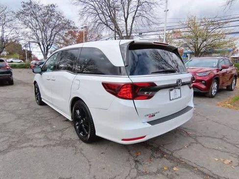 Certified 2023 Honda Odyssey Sport image 4