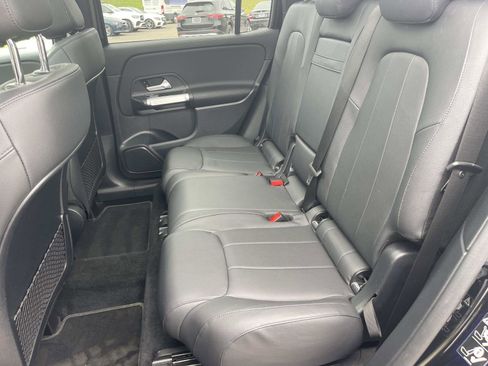 Certified 2022 Mercedes-Benz GLB 250 image 17