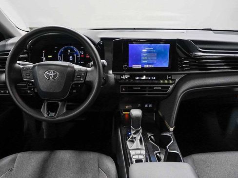 New 2026 Toyota Camry LE image 14