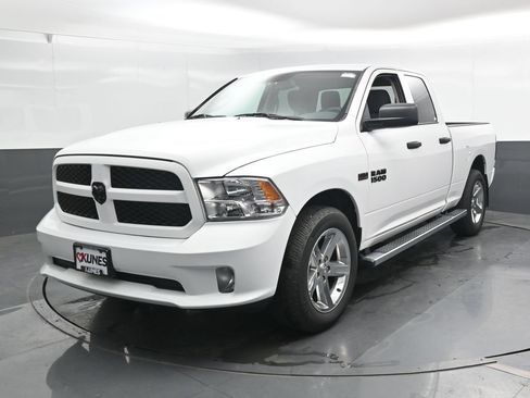 Used 2016 RAM 1500 Express AWD/4WD image 8