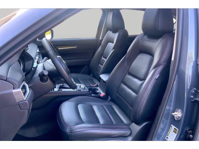 Certified 2025 MAZDA CX-5 Carbon Edition AWD/4WD image 9