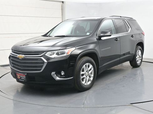 Used 2021 Chevrolet Traverse LT AWD/4WD image 1
