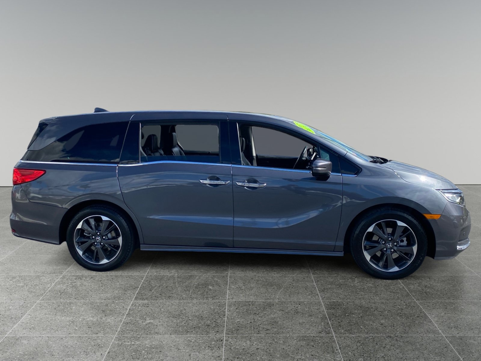 Used 2024 Honda Odyssey Elite image 6