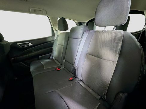Used 2020 Nissan Pathfinder S FWD image 23