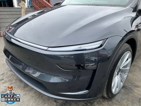 Used 2026 Tesla Model Y AWD image 97