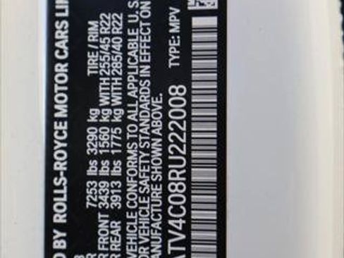 Certified 2024 Rolls-Royce Cullinan AWD/4WD image 12
