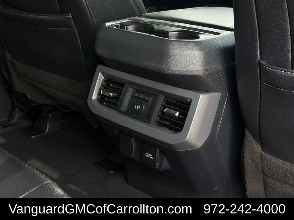 Used 2023 Ford F350 Lariat w/ Lariat Ultimate Package AWD/4WD image 31