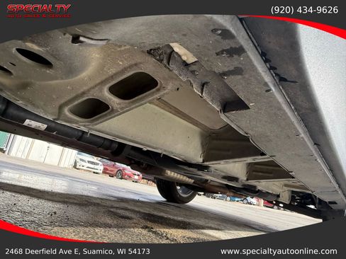 Used 2022 GMC Terrain SLT w/ Tech Package AWD/4WD image 30
