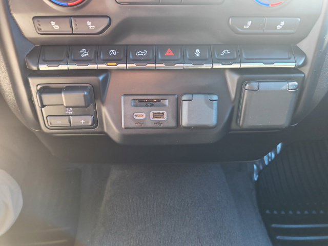 Used 2020 Chevrolet Silverado 1500 LT w/ All-Star Edition AWD/4WD image 26