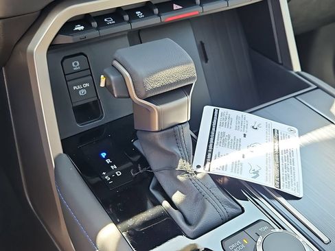 New 2026 Toyota Tundra Platinum AWD/4WD image 21
