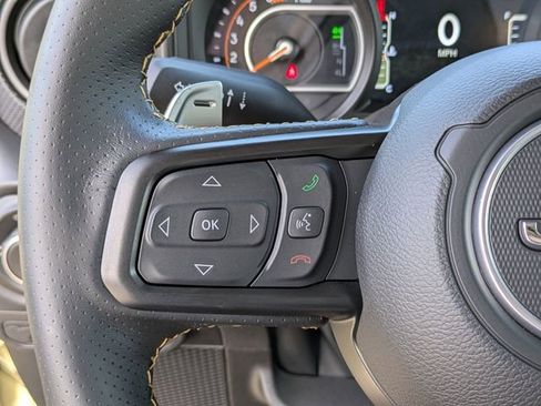 New 2025 Jeep Wrangler Unlimited Rubicon 392 image 27