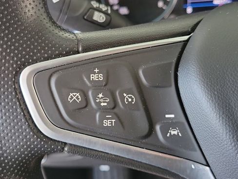 Used 2022 Chevrolet Equinox LT image 25