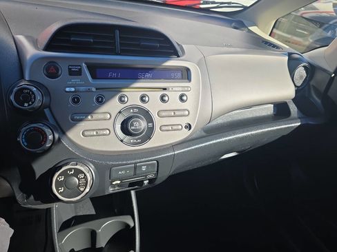 Used 2012 Honda Fit image 10