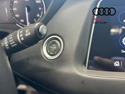 Used 2022 Cadillac XT4 Luxury image 10