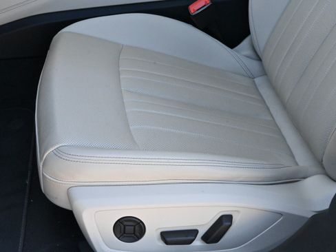 Used 2022 Audi A6 3.0T allroad Prestige AWD/4WD image 29
