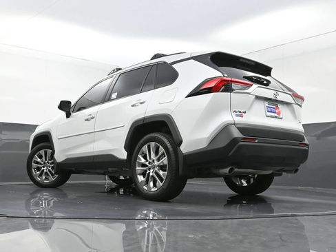 Used 2024 Toyota RAV4 XLE Premium FWD image 27