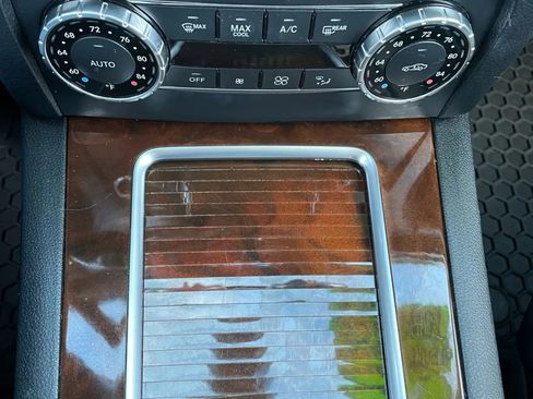 Used 2014 Mercedes-Benz GLK 350 4MATIC image 21