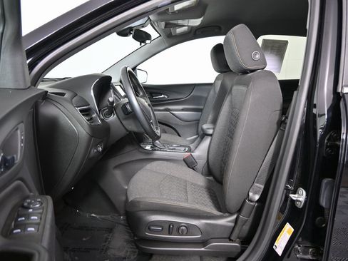 Used 2023 Chevrolet Equinox LT image 21