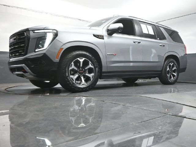 Used 2025 GMC Yukon AT4 Ultimate w/ LPO, Floor Liner Package AWD/4WD image 37