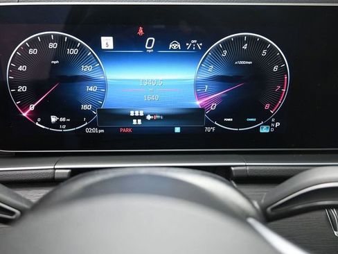 Used 2026 Mercedes-Benz GLS 450 4MATIC image 10