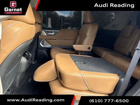 Used 2025 INFINITI QX80 Sensory image 13