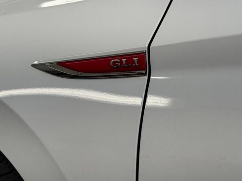 Used 2022 Volkswagen Jetta GLI Autobahn FWD image 42