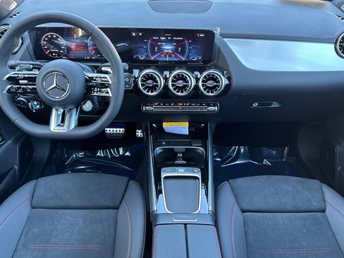 New 2026 Mercedes-Benz GLA 35 AMG 4MATIC image 15