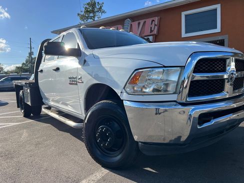 Used 2018 RAM 3500 Tradesman w/ Chrome Appearance Group AWD/4WD image 30