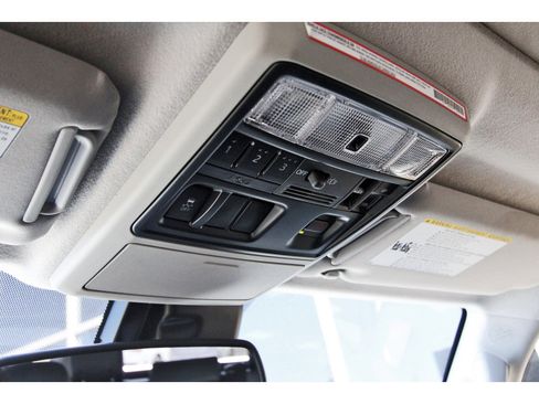 Used 2023 Toyota 4Runner SR5 Premium image 24