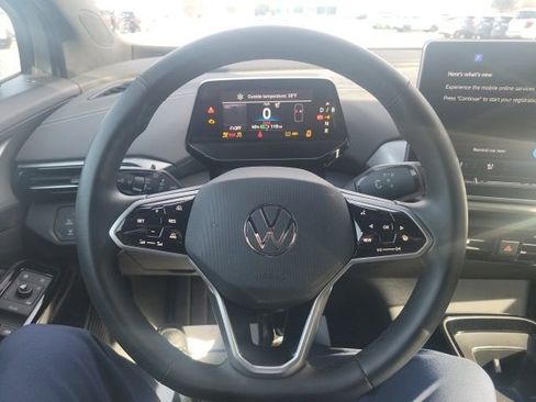 Used 2024 Volkswagen ID.4 Pro S image 19
