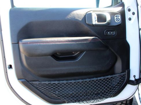 Used 2020 Jeep Gladiator Rubicon image 15