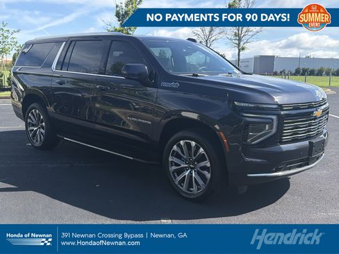 Used 2025 Chevrolet Suburban High Country w/ Sun And Tow Package AWD/4WD image 1