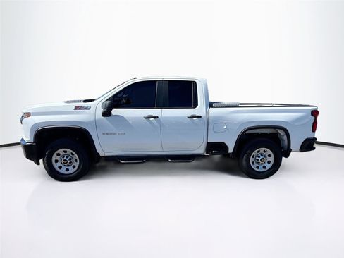 Used 2023 Chevrolet Silverado 2500 W/T w/ WT Convenience Package image 2