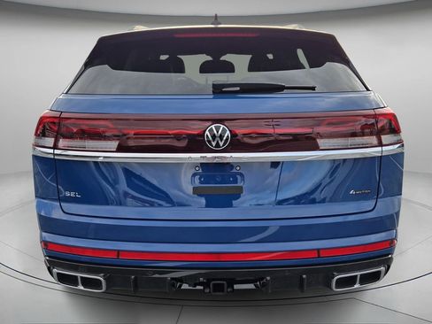 New 2026 Volkswagen Atlas Cross Sport SEL Premium R-Line AWD/4WD image 4