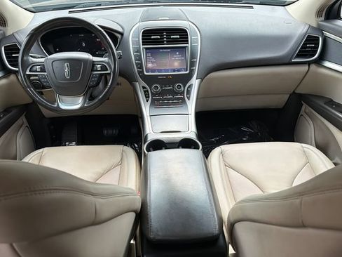 Used 2020 Lincoln Nautilus FWD w/ Equipment Group 101A image 24